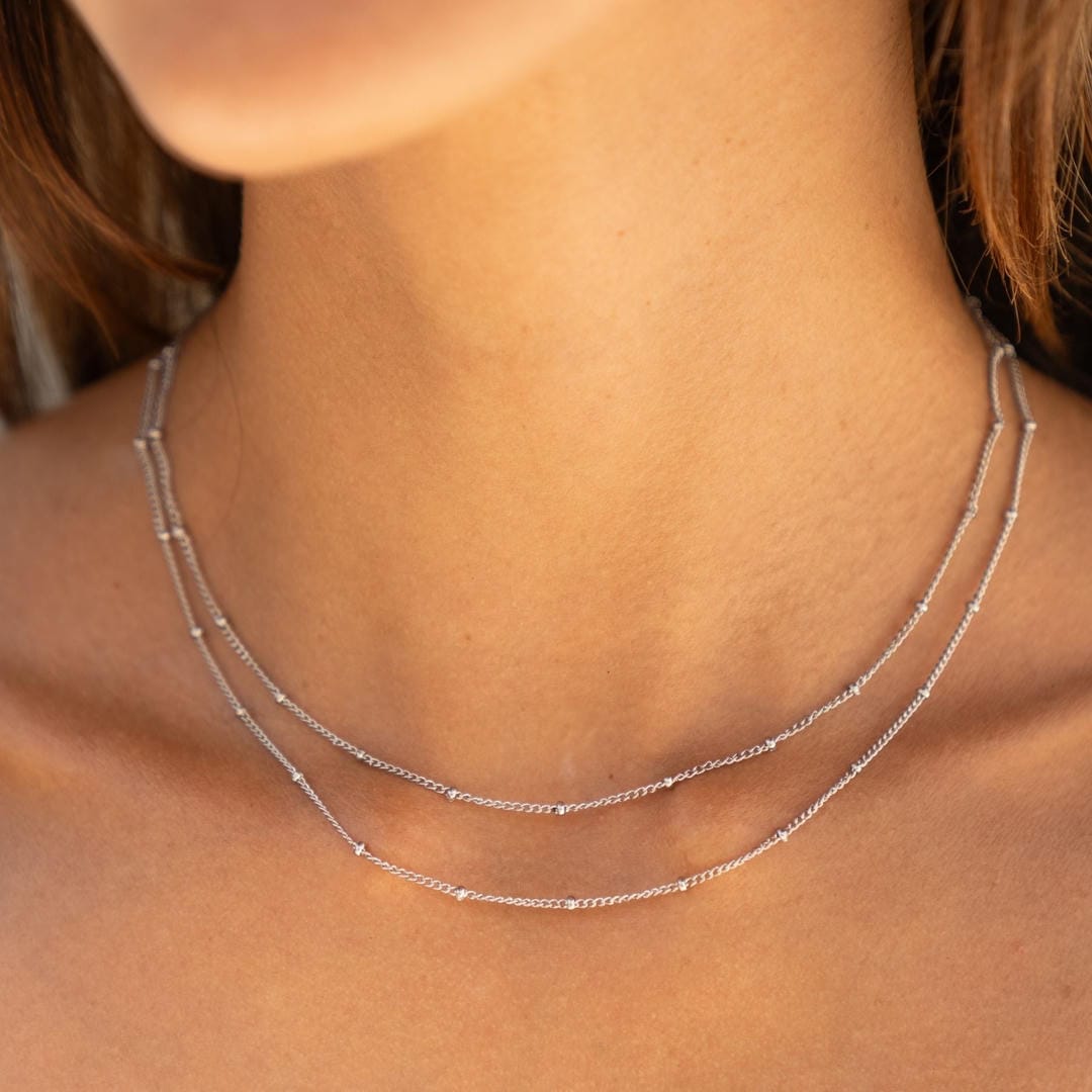 Collar gargantilla de doble capa – imagen 2