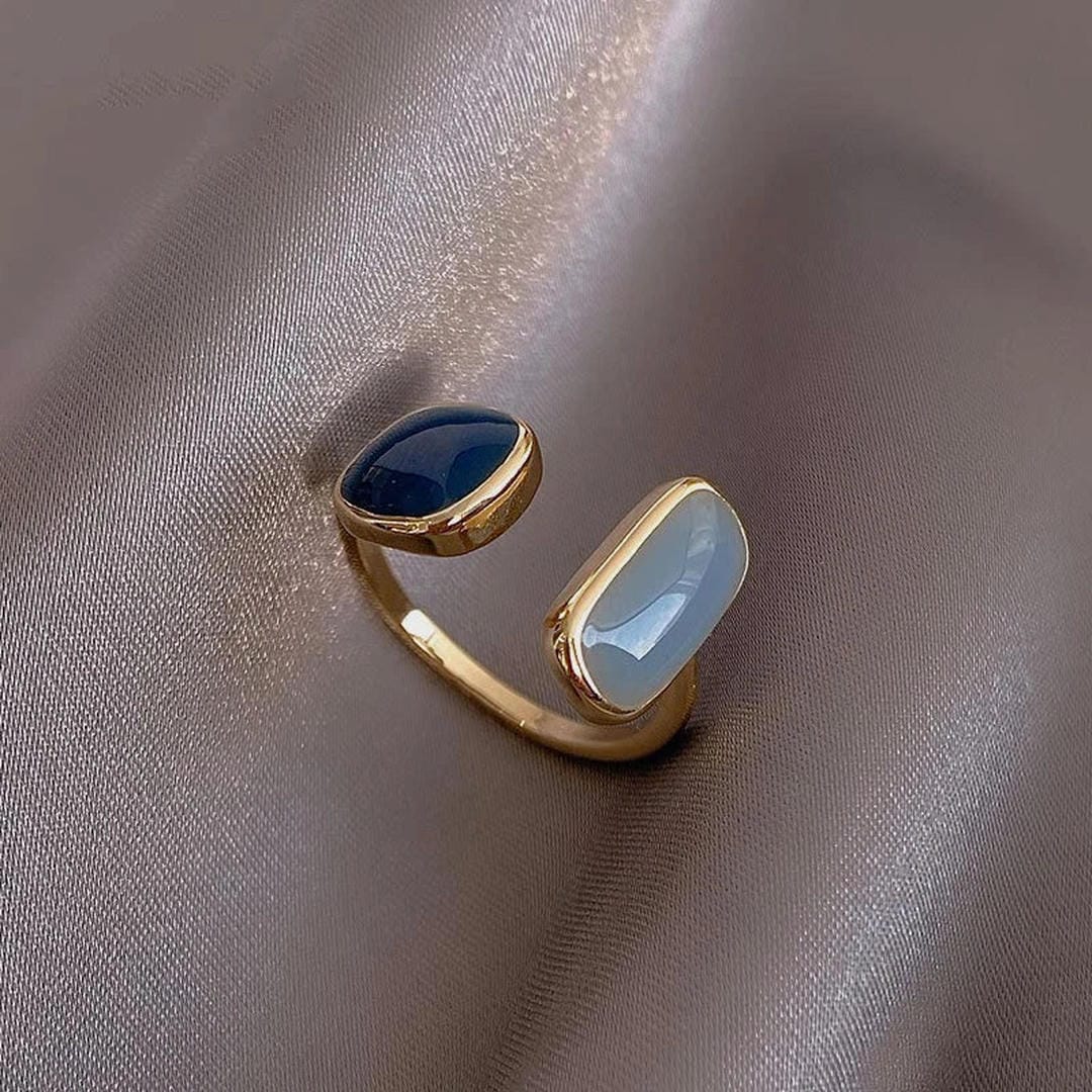 Anillo abierto ajustable con doble gema – imagen 3