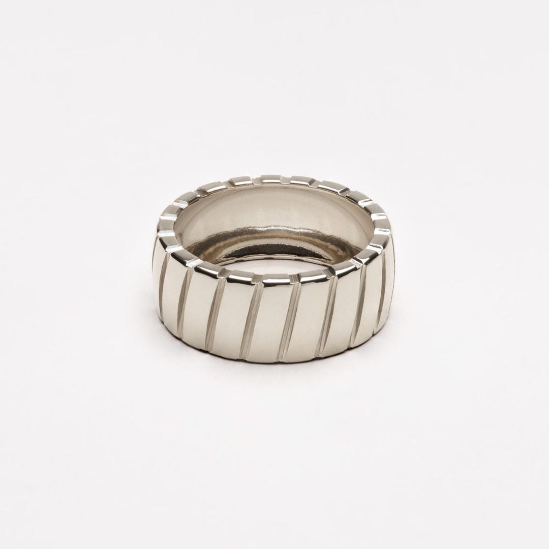 Anillo Destello llamativo y audaz — Carmen, Lucía & Rocío