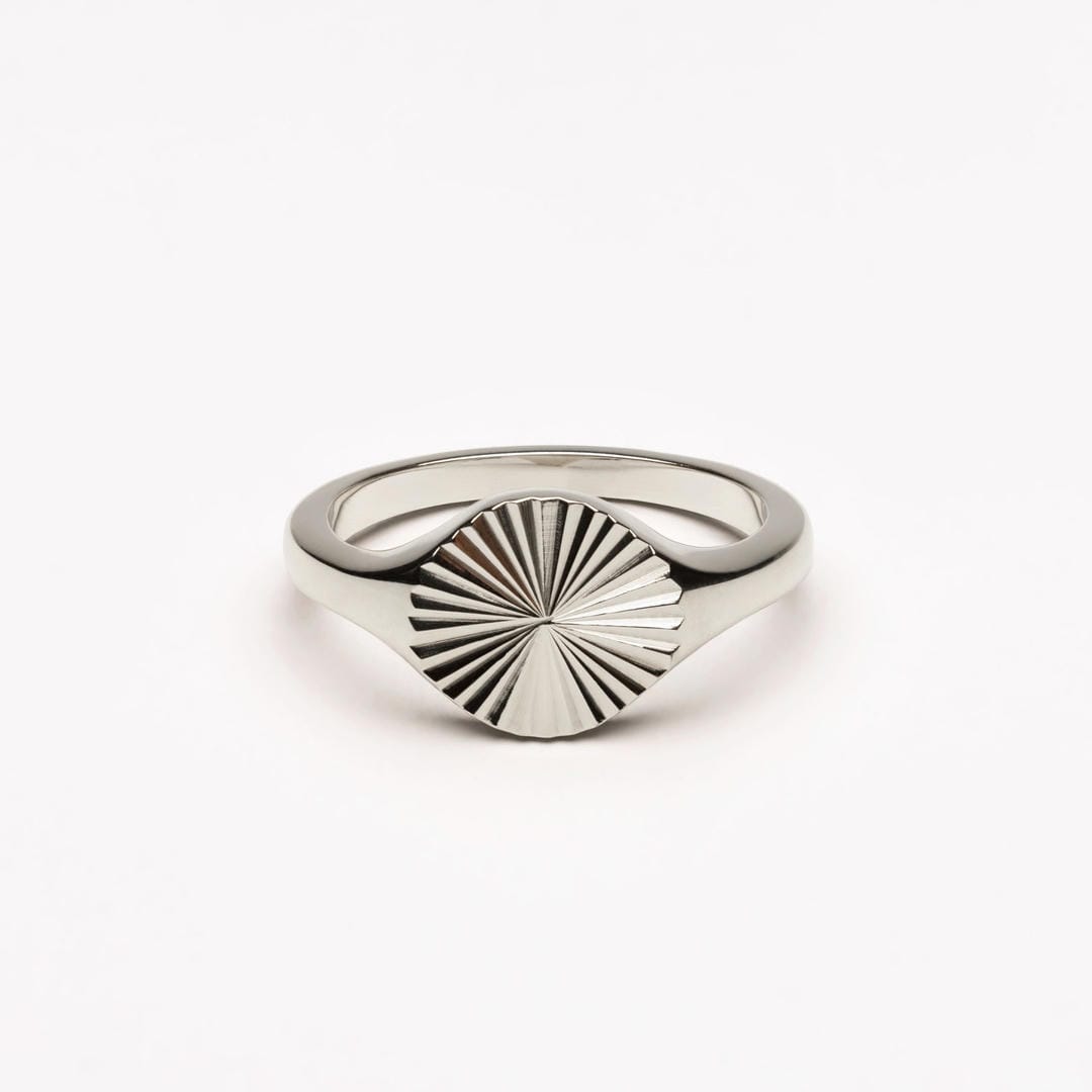 Anillo Sol circular en oro o plata – imagen 5