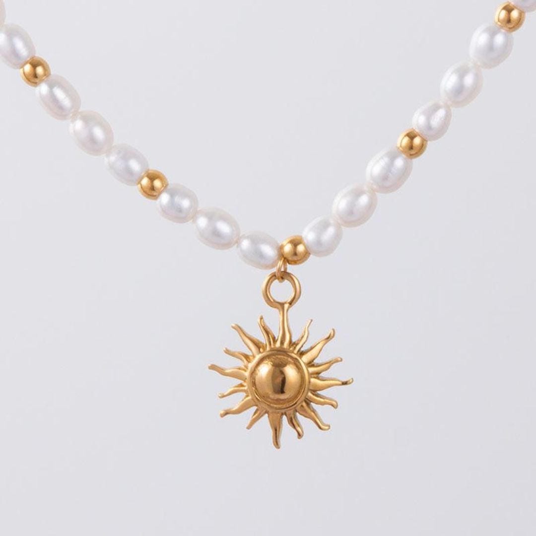 Collar dorado de perlas Sunlit