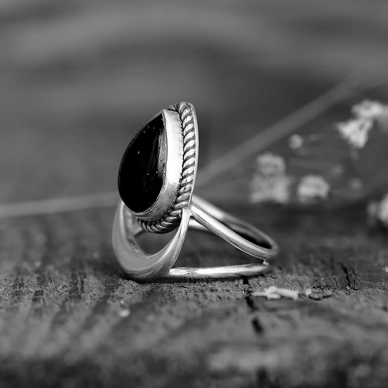 Anillo luna de turmalina negra – imagen 2