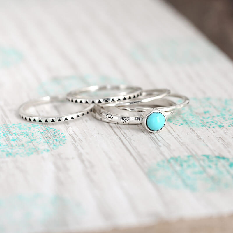 Conjunto de anillos boho apilables de turquesa — Carmen, Lucía & Rocío