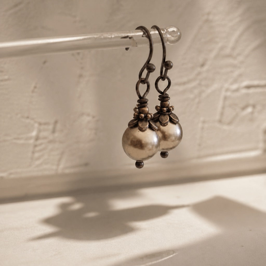 Pendientes imperiales de perla en flor