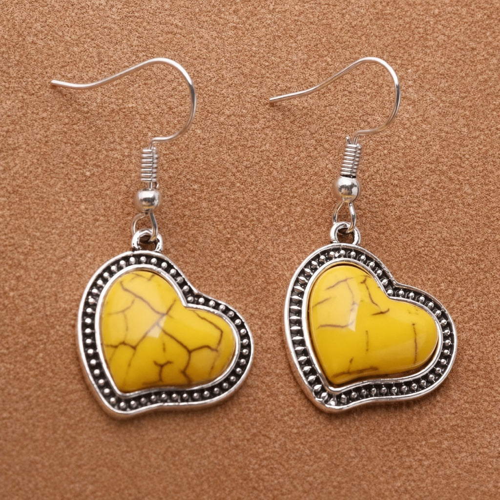 Pendientes boho de corazón amarillo – imagen 2